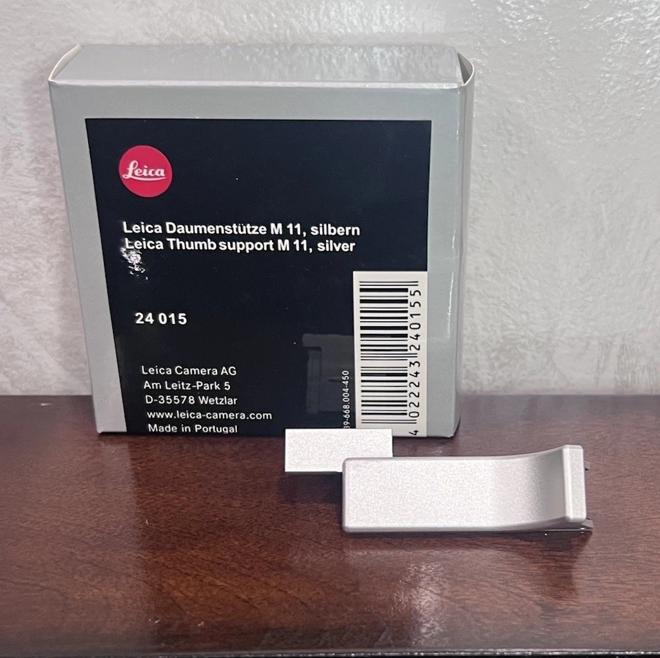 Genuine Leica M10 / M11 Thumb Support - Silver (24015) for M10 *U.S* - Image 4 of 4