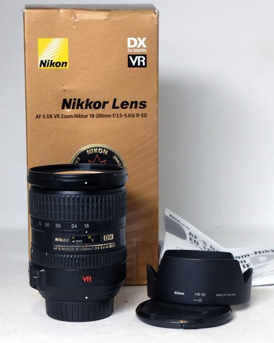 Nikon AF-S Nikkor 18-200mm 1:3.5-5.6 G ED DX VR Zoom Lens HB-32 Box