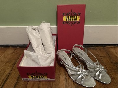 Vaneli Modesta - Women's Metallic Silver Patent Leather Nappa 8.5 D'Orsay Heels