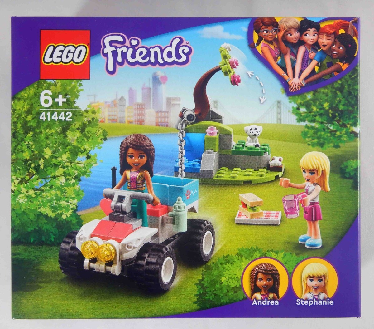 LEGO Friends 41442 Vet Clinic Rescue Buggy Set Stephanie Andrea