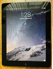 Apple iPad 2 16GB Wi-Fi 9.7 Tablet Silver EMC 2415 A1395