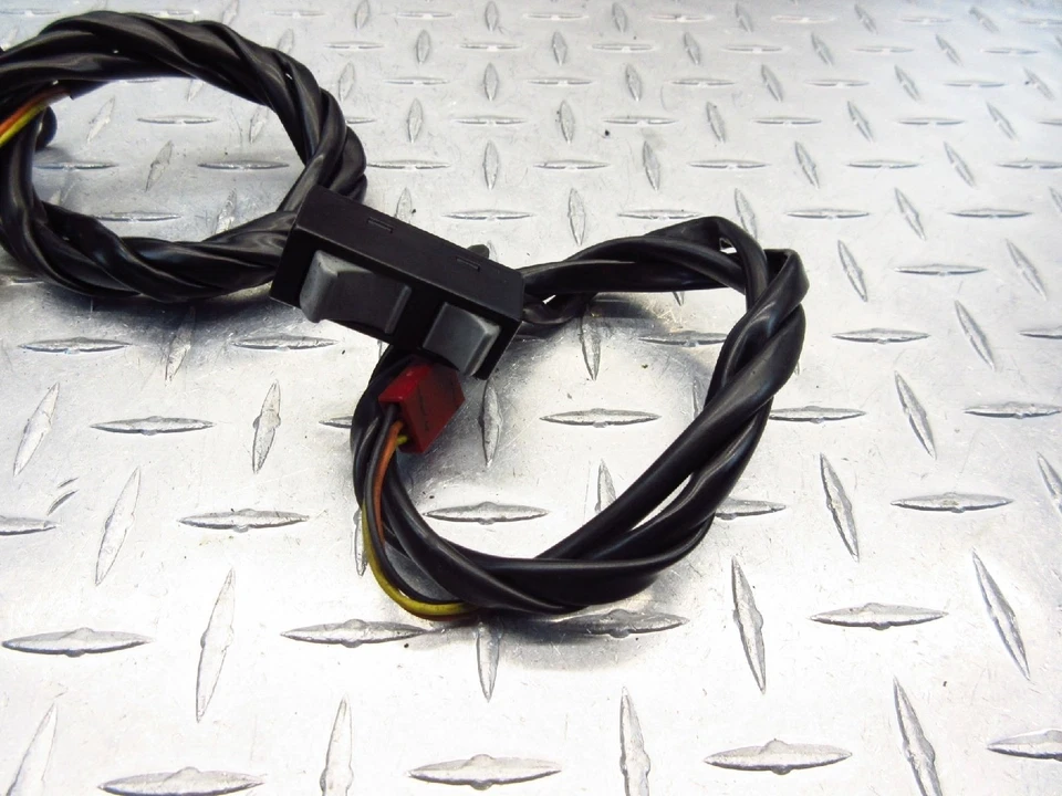 1983 83-85 Yamaha Venture XVZ12TD XVZ12 1200 INTERRUPTORES DE PANEL PROBADOS POR FABRICANTES DE EQUIPOS ORIGINALES Foto 4 de 4