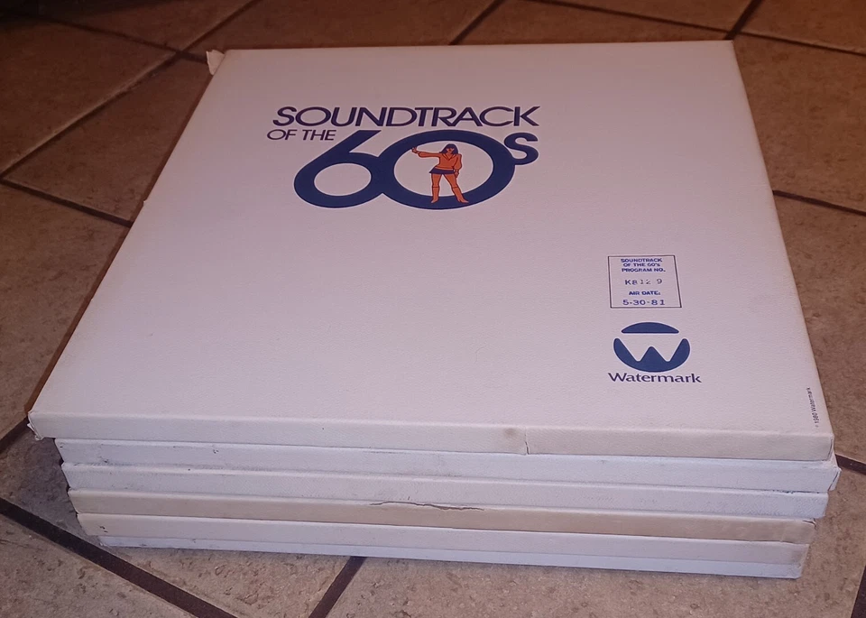 1981 Lot SOUNDTRACK OF THE 60'S 6 Radio Program Collection RECORD VINYL BOX SET Foto 2 de 4
