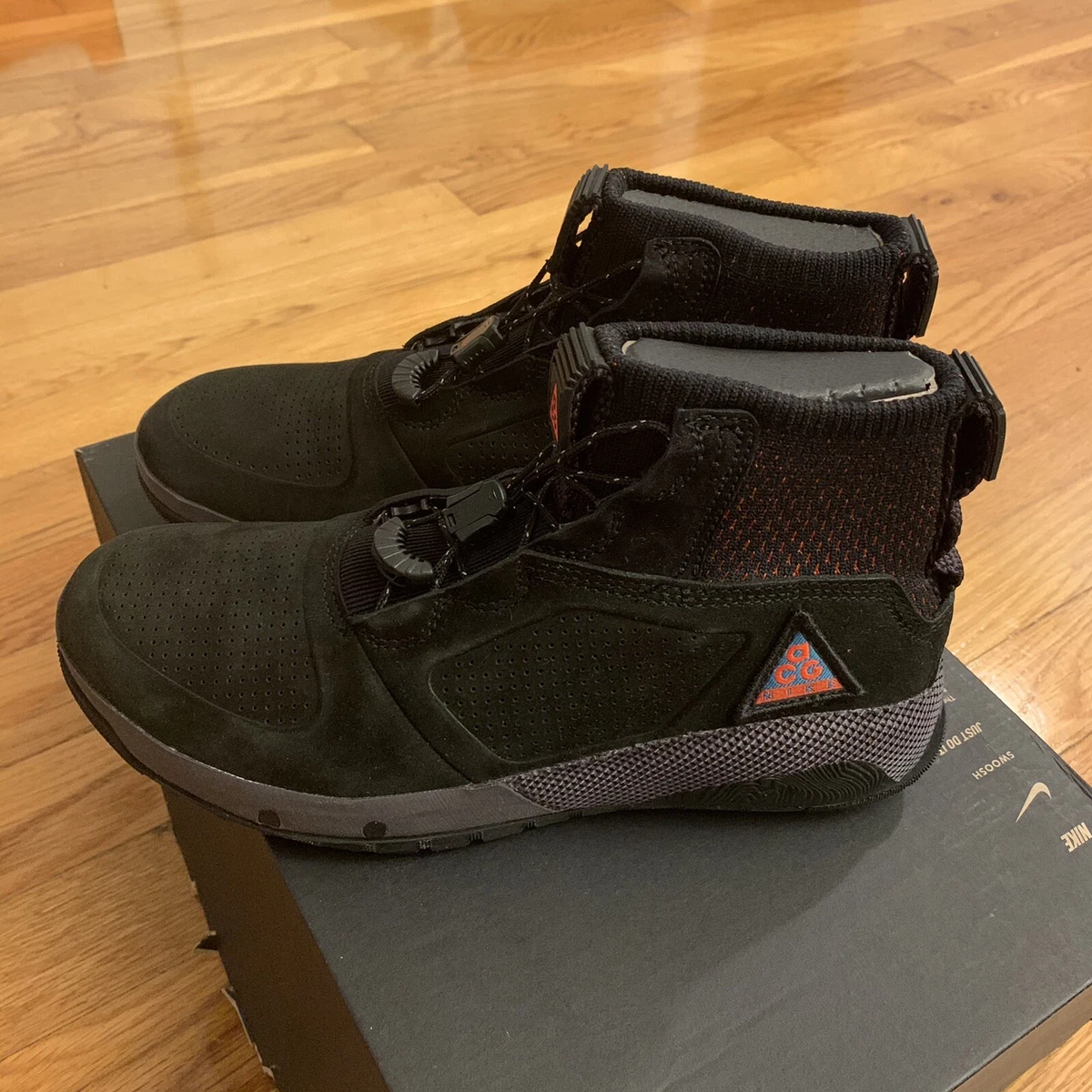 Ruckel top ridge black