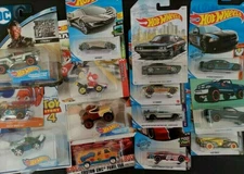 Hot Wheels Mainline Character Cars 2019 2020 2021 2022 Chase Choose your Lot