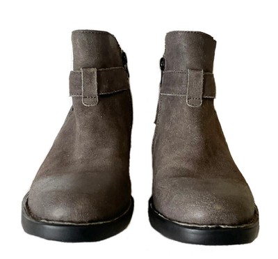 Born JORGETTE Taupe Gray Distressed 