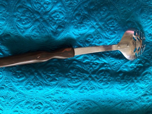 Cutco Slotted Large Spoon Brown Black Handle #13 Total Length 12”Stainless USA - Picture 2 of 2
