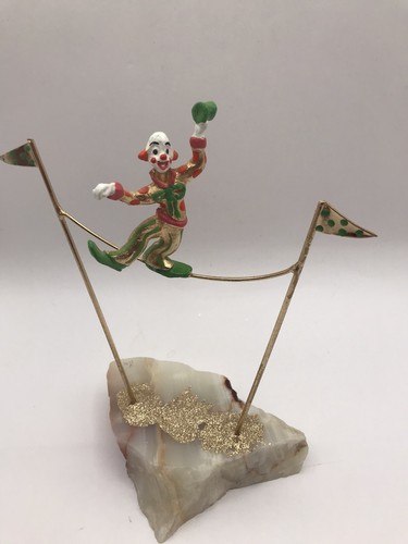 JuDi Originals 24k Gold Plated Clown Tightrope Dancer 8" Sculpture on Onyx Base - Picture 3 of 19