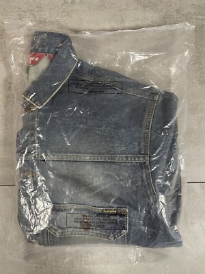 FW24 Supreme Distressed Selvedge Trucker Jacket Washed FW24 Supreme Distressed Selvedge Trucker Jacket Washed