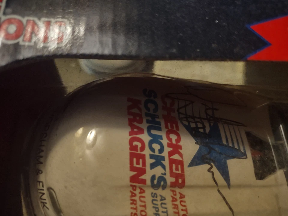 CARRO DIVERTIDO AUTOGRAFIADO VINTAGE 1997 RACING CHAMPION EDICIÓN PREMIERD  Foto 2 de 4