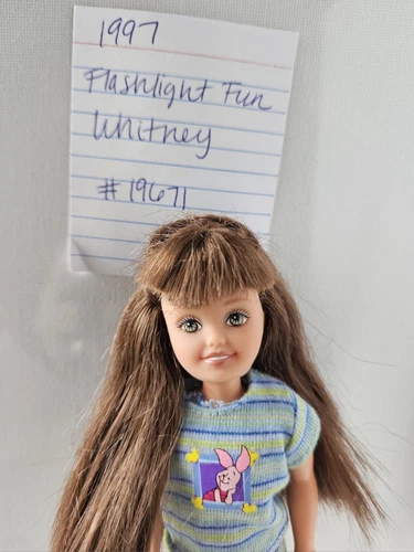 Vintage Mattel 1997 Flashlight Fun Whitney #19671