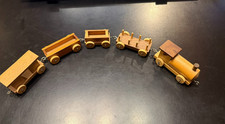 Vintage Wood Train Set Wooden Engine  4 Cars