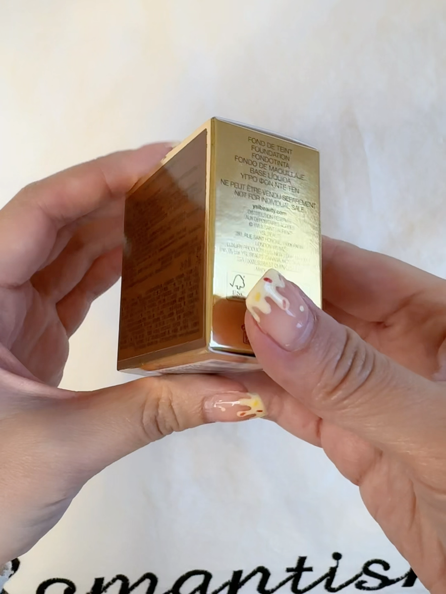 YSL Touche Eclat Glow-Pack Pink Cushion Foundation Mini Sampler