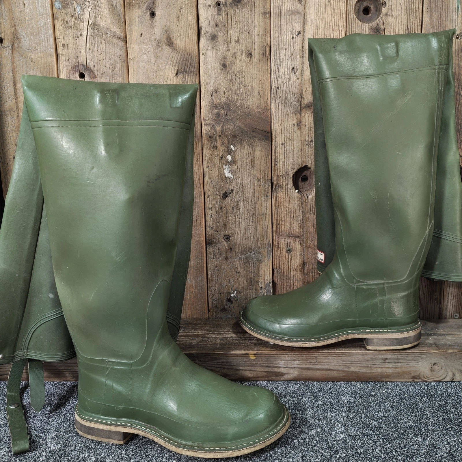 Vintage Hunter Uniroyal Keenfisher Thigh Waders Green Rubber Studded Boots UK 7