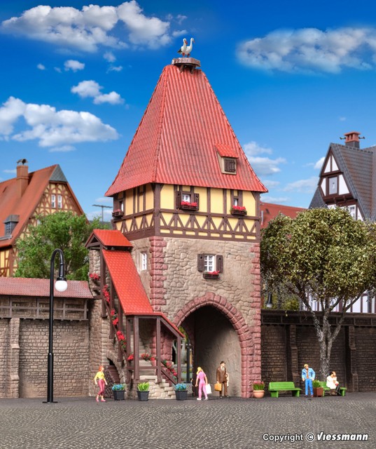 H0 Wohnhaus mit Walmdach Kibri 38166