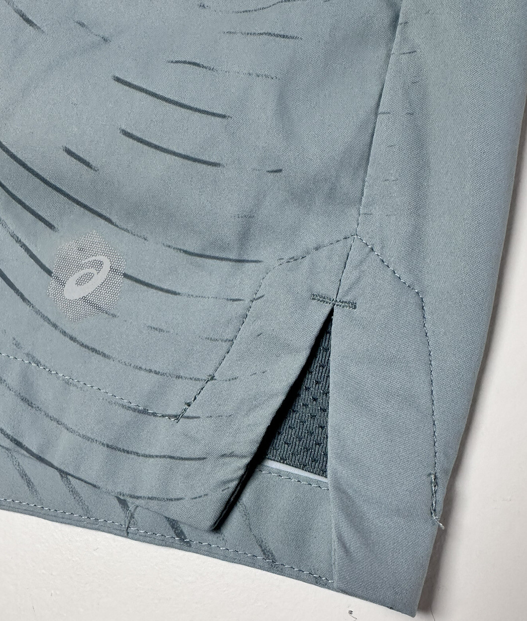 ASICS D1 Running Training 7" Shorts Pastel Mint Green Size Medium 32