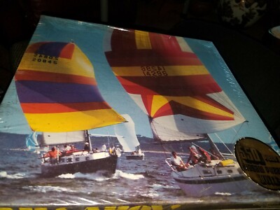SAILS AHOY! ~ HOYLE,  550 PC. PUZZLE  ~ FOR ALL YOU SAIL BOATERS!!!, NEW, SEALED