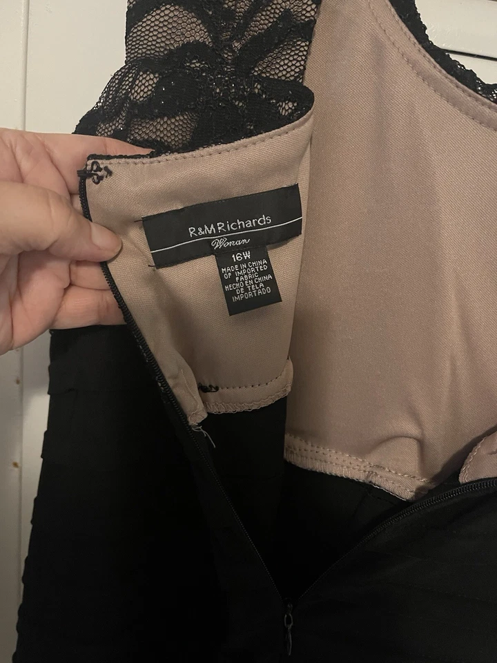 Fancy 连衣裙,尺寸 16W — 第 3/4 张图片