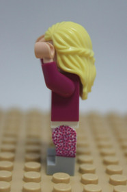 Bernadette Rostenkowski LEGO minifigure [idea018] Ideas 21302 Big Bang Theory
