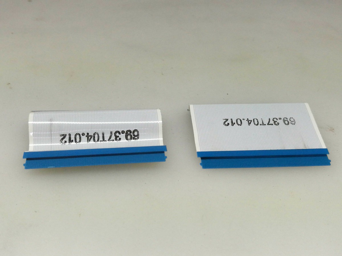 A pair of 80pins Flat flex ribbon cables 69.37T04.012 For