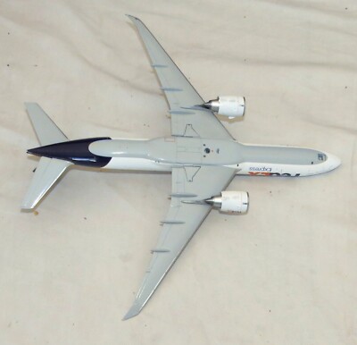 FedEx Express Boeing 777-200F N884FD Diecast 1/200 Model Gemini