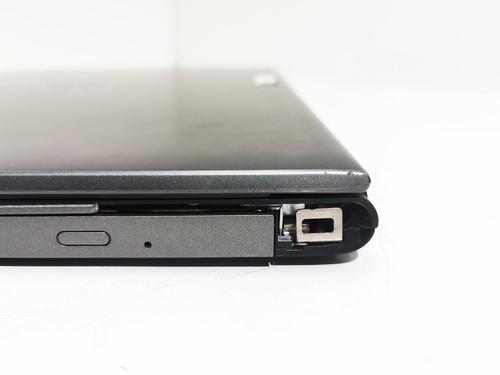 Dell Vostro 15-3568 15.6" Laptop - 7th Gen i3 / 8GB RAM / 128GB SSD / Win 11 Pro - Picture 12 of 13
