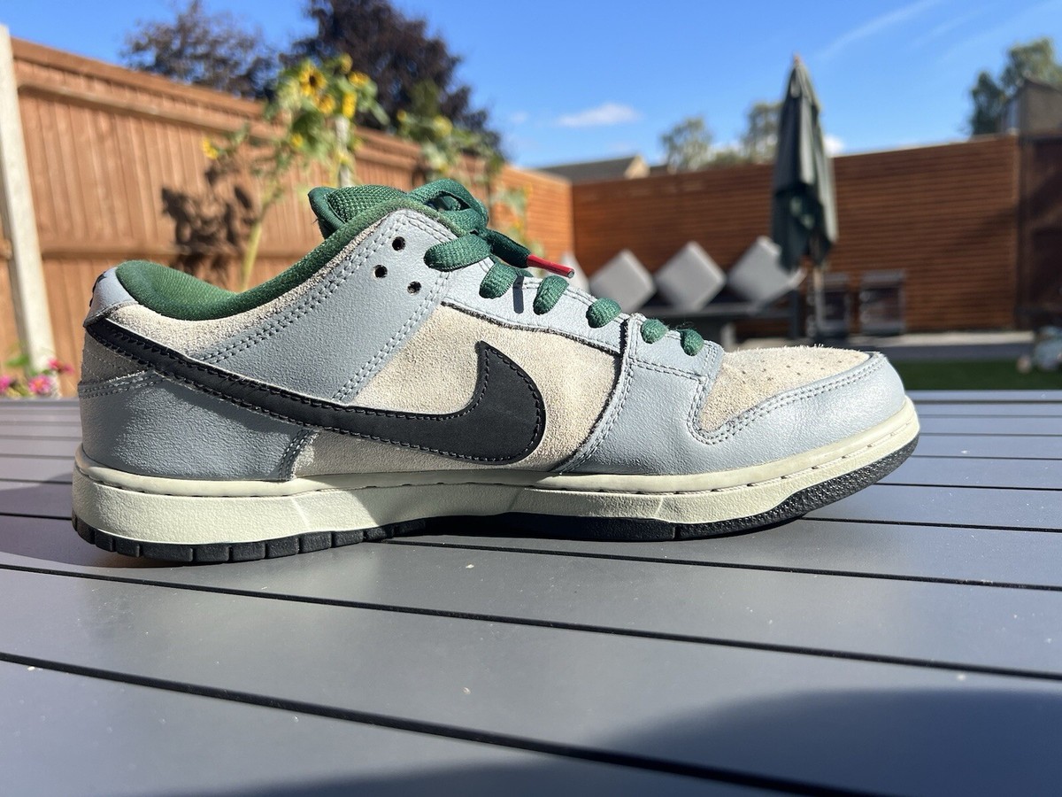 Nike SB Dunk Low - Maple Leaf Central Park UK11 | eBay UK