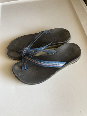 chaco thong sandals