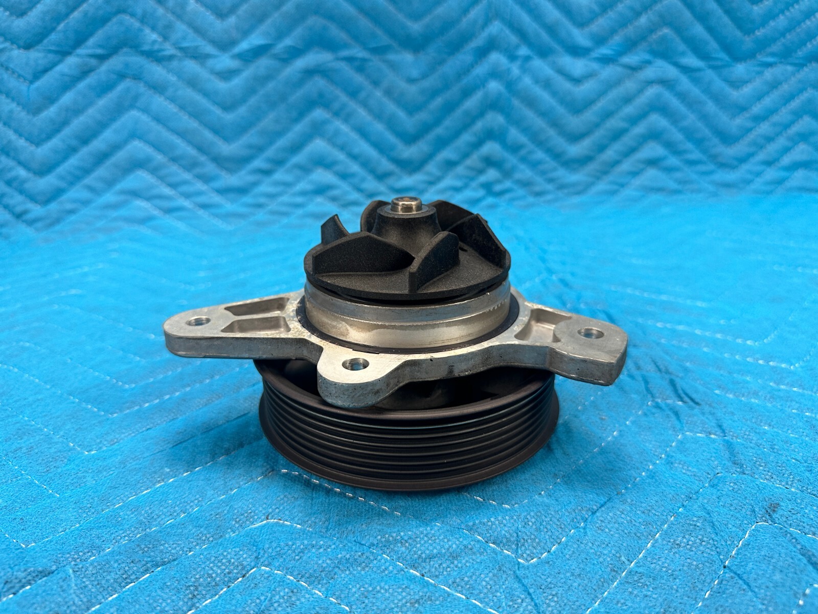Bentley Continental Flying Spur Water Coolant Pump w/ Pulley 29k 2006-2012 OEM