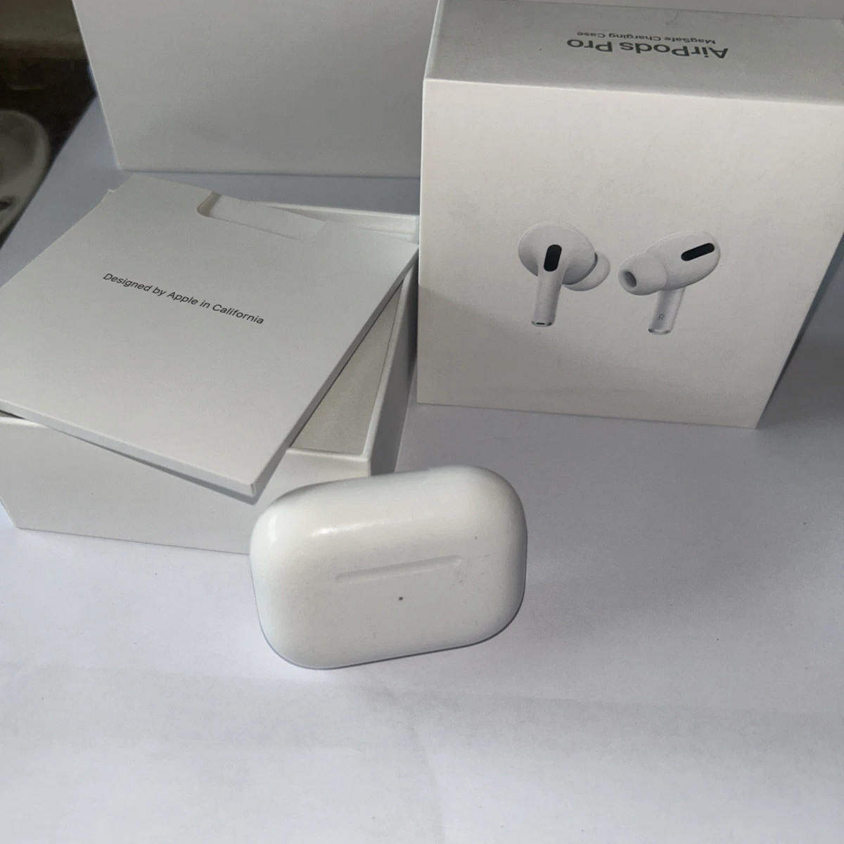 elfbar elfa master akku AirPods