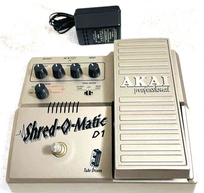 AKAI D1 Shred-O-Matic Tube Distortion Guitar Effect Pedal | eBay
