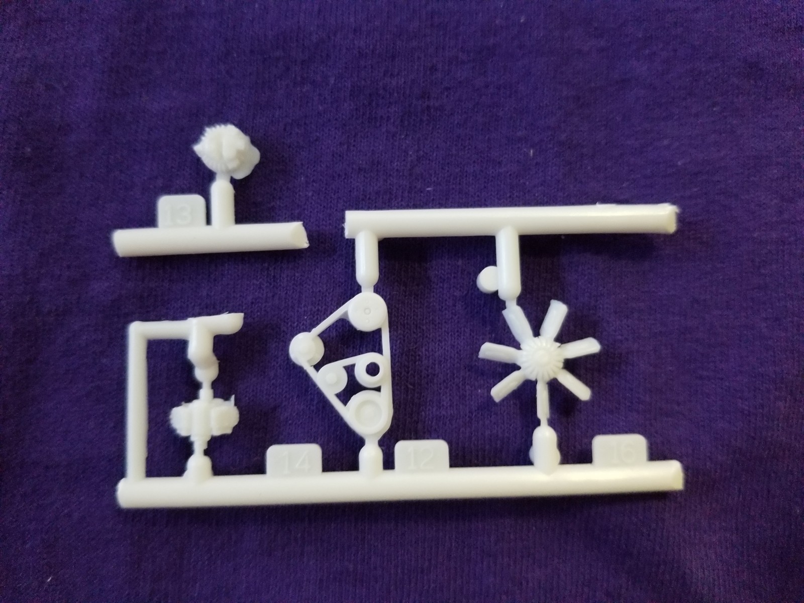 Picture 1 of 8
