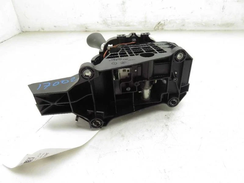 Scion XD 2008 tracción delantera con palanca de cambios automática Foto 4 de 4