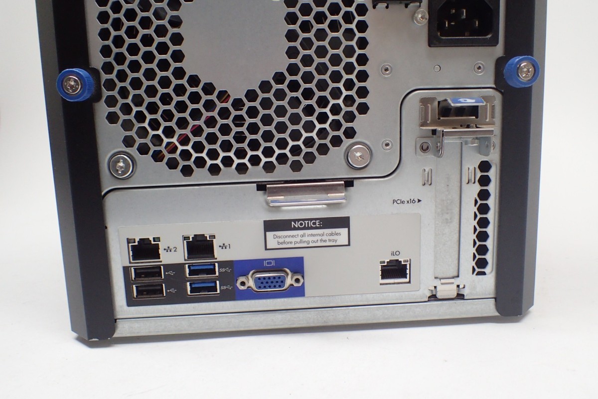 HP ProLiant MicroServer Gen8 2.30 GHz Intel Xeon E3-1220L V2 8GB