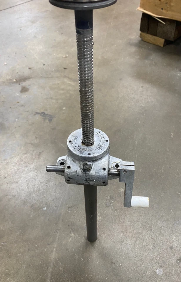 JOYCE DAYTON WJ1000-9 TORNILLO JACK 2000 LB Foto 3 de 4
