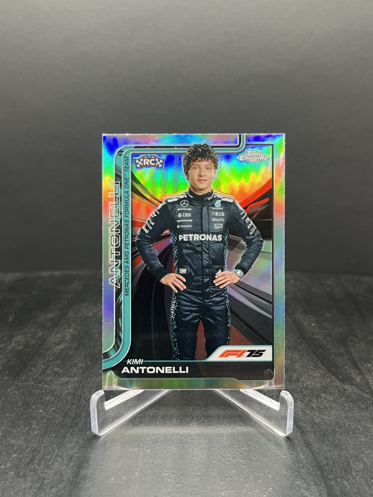 2025 Topps Chrome Formula 1 F1 Kimi Antonelli RC Rookie Refractor Portrait #8