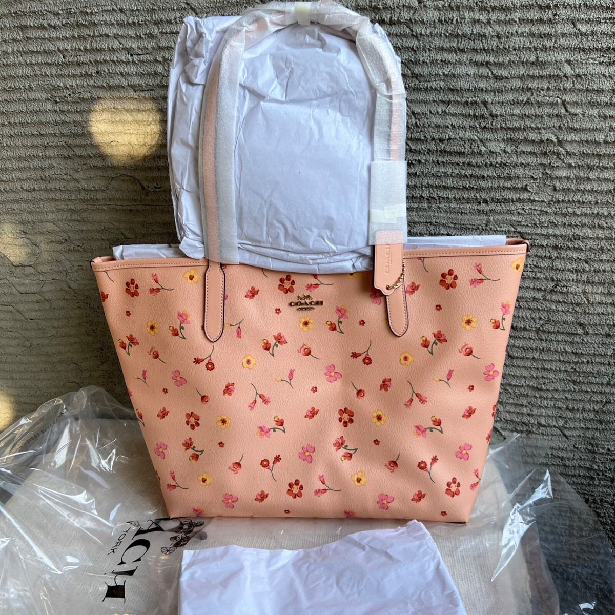 COACH LARGE City Tote With Mystical Floral Print BRAND NEW