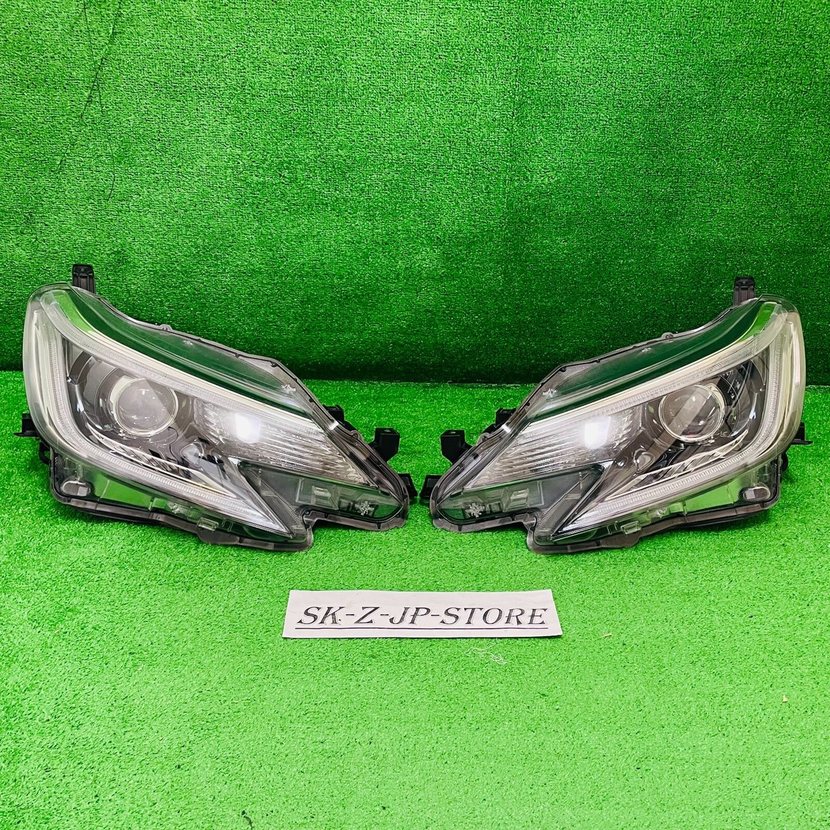 Toyota Genuine Mark X GRX130 GRX133 Mid Late HID Headlight Lights
