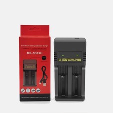 3.7V 2 Slot Li-Ion Battery Charger USB for 18650,(Free 4 batteries）