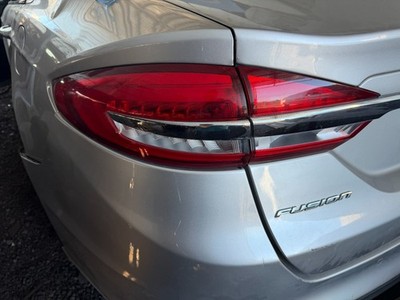 Used Left Tail Light Assembly fits: 2018 Ford Fusion quarter panel mounted Left