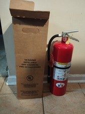 Badger 22603 Standard 10 lb ABC Fire Extinguisher w/ Wall Hook