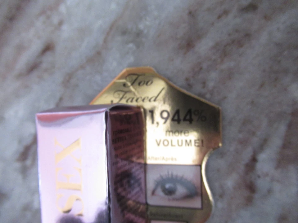 Máscara de pestañas Too Faced Better Than Sex 8 ML. Prueba de manchas envío gratuito a EE. UU. Foto 3 de 4