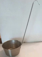 Vollrath 58700 S/S Hooked Handle 1 Quart Graduated Dipper