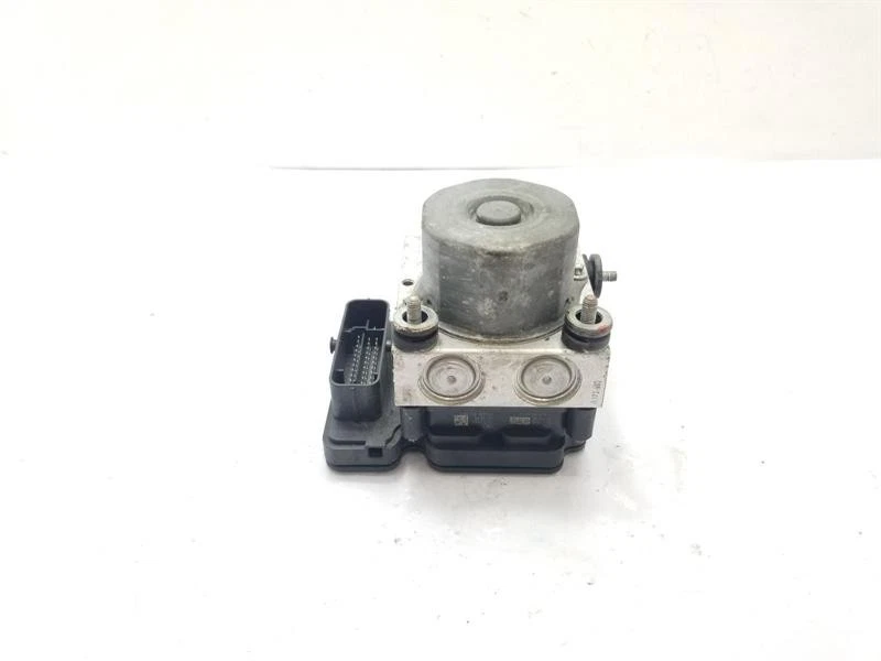 Suzuki Swift 2016 bomba ABS + módulo 1,6 gasolina M16A 5611060Pa1 Foto 3 de 4