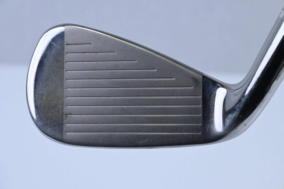 Wilson FG Tour V4 Utility #2 Hybrid / 18 Degree / Stiff Flex KBS Tour Hybrid Pro - Image 2 of 4