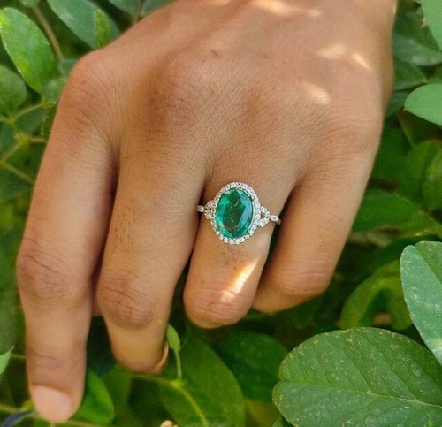 4Ct Oval Cut Lab Created Emerald Halo Engagement Ring 14K White Gold Plated - Picture 6 of 8