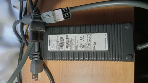 Xbox 360 Original Power Supply AC Adapter Power Cord - Picture 2 of 6