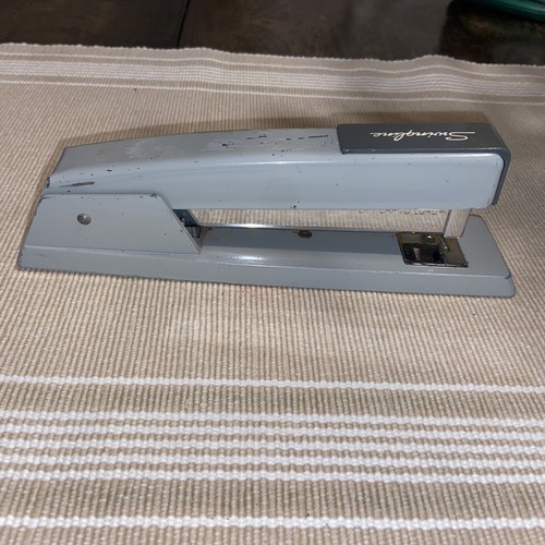 Vintage Swingline 747 Stapler 94-41 Made In USA 8" Gray - Picture 7 of 7