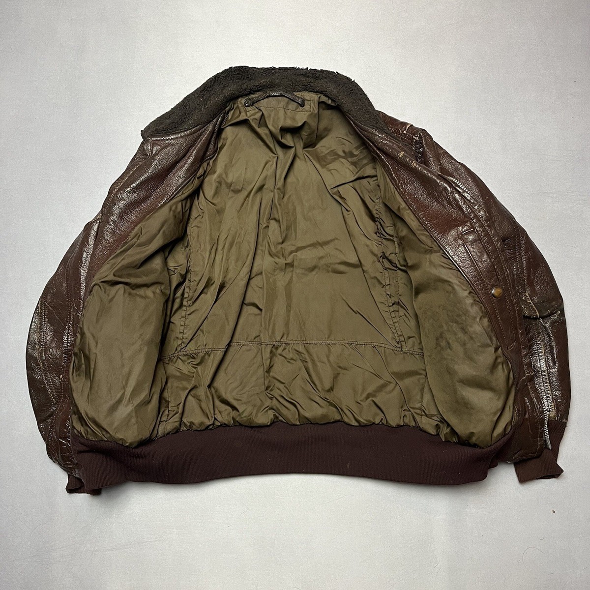 s-l1200.jpg s-l1200.jpg