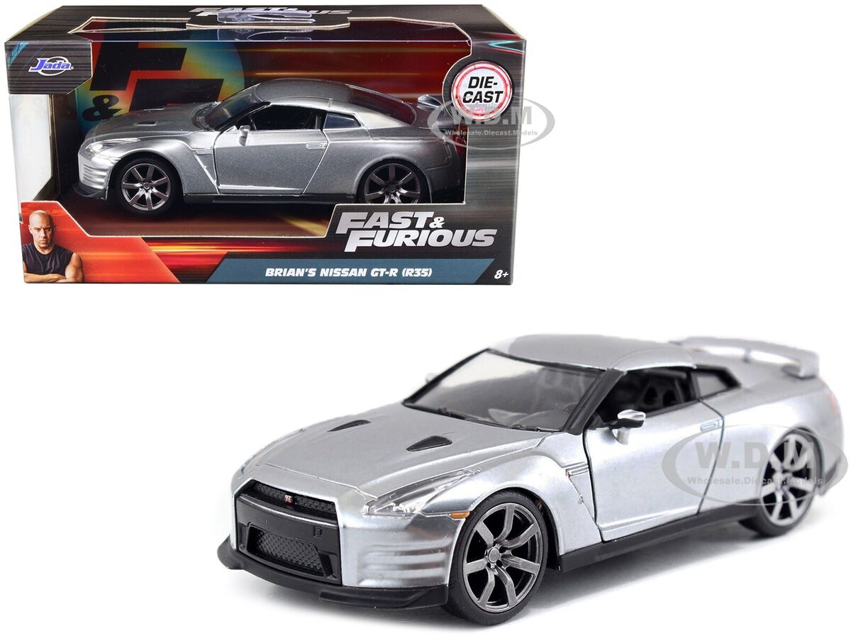 BRIAN'S NISSAN GT-R (R35) SILVER BRIAN'S NISSAN GT-R (R35) SILVER